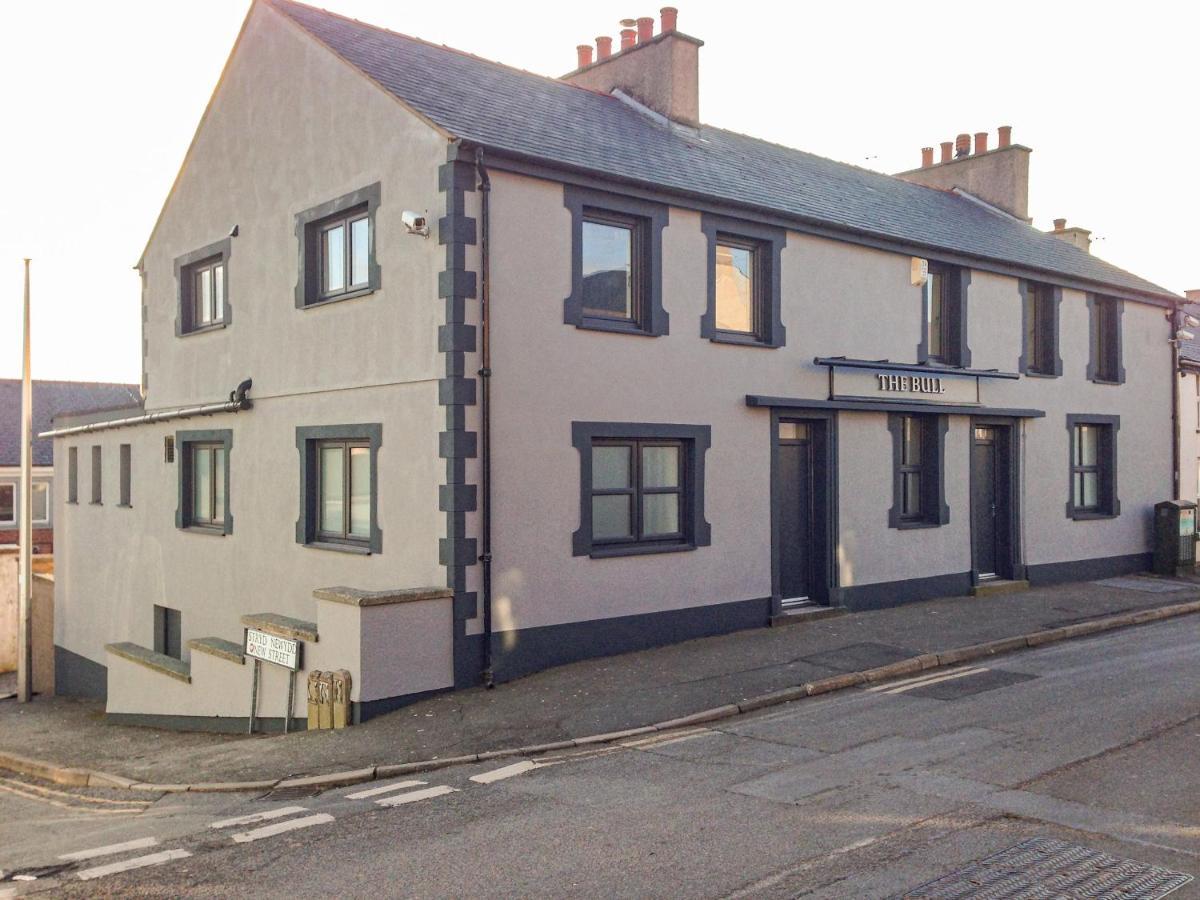 The Bull Inn Caernarfon Exterior photo